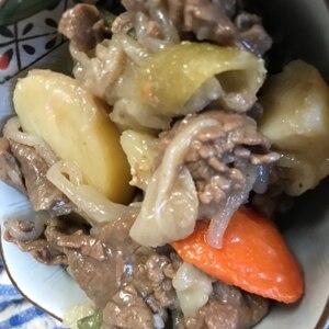 豚肉でつくる簡単肉じゃが